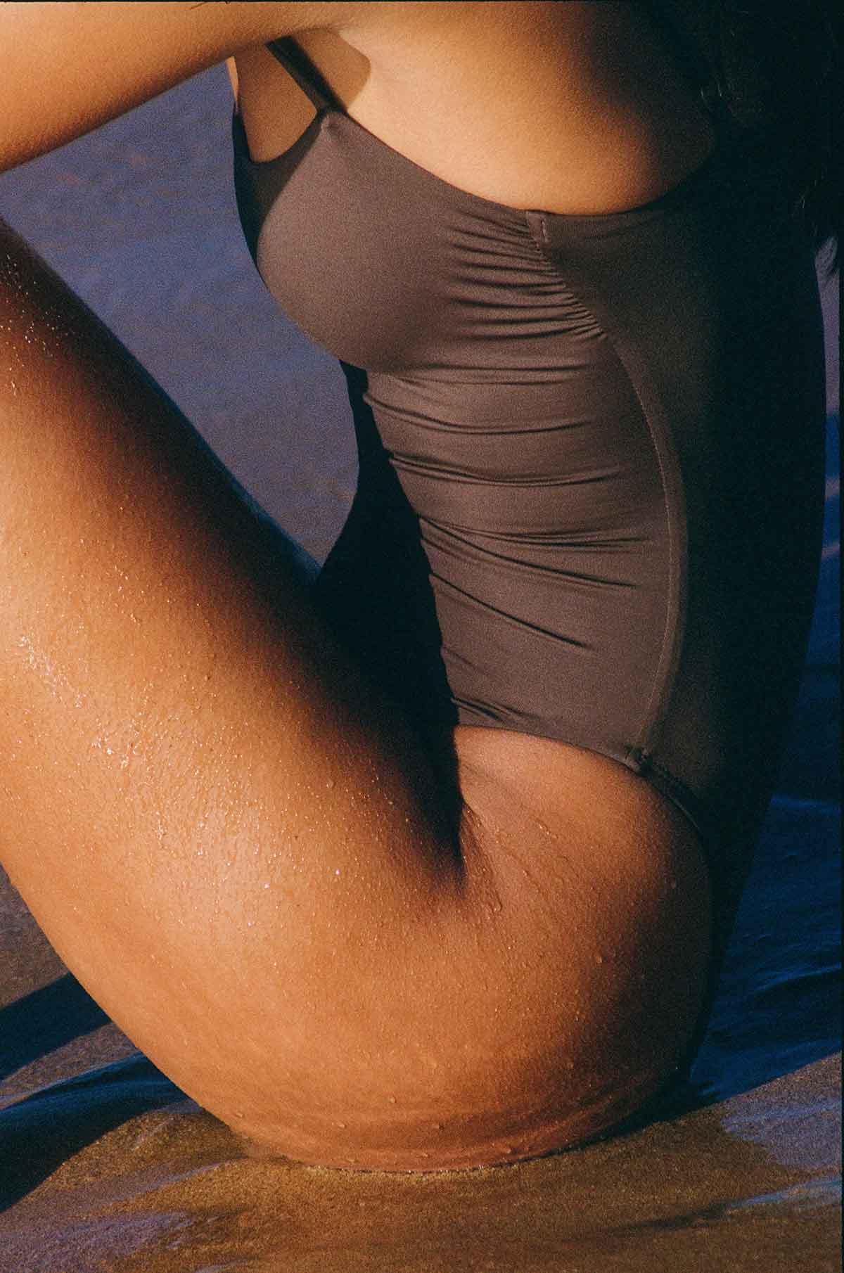 Vitamin A - Jenna One Piece - Mocha