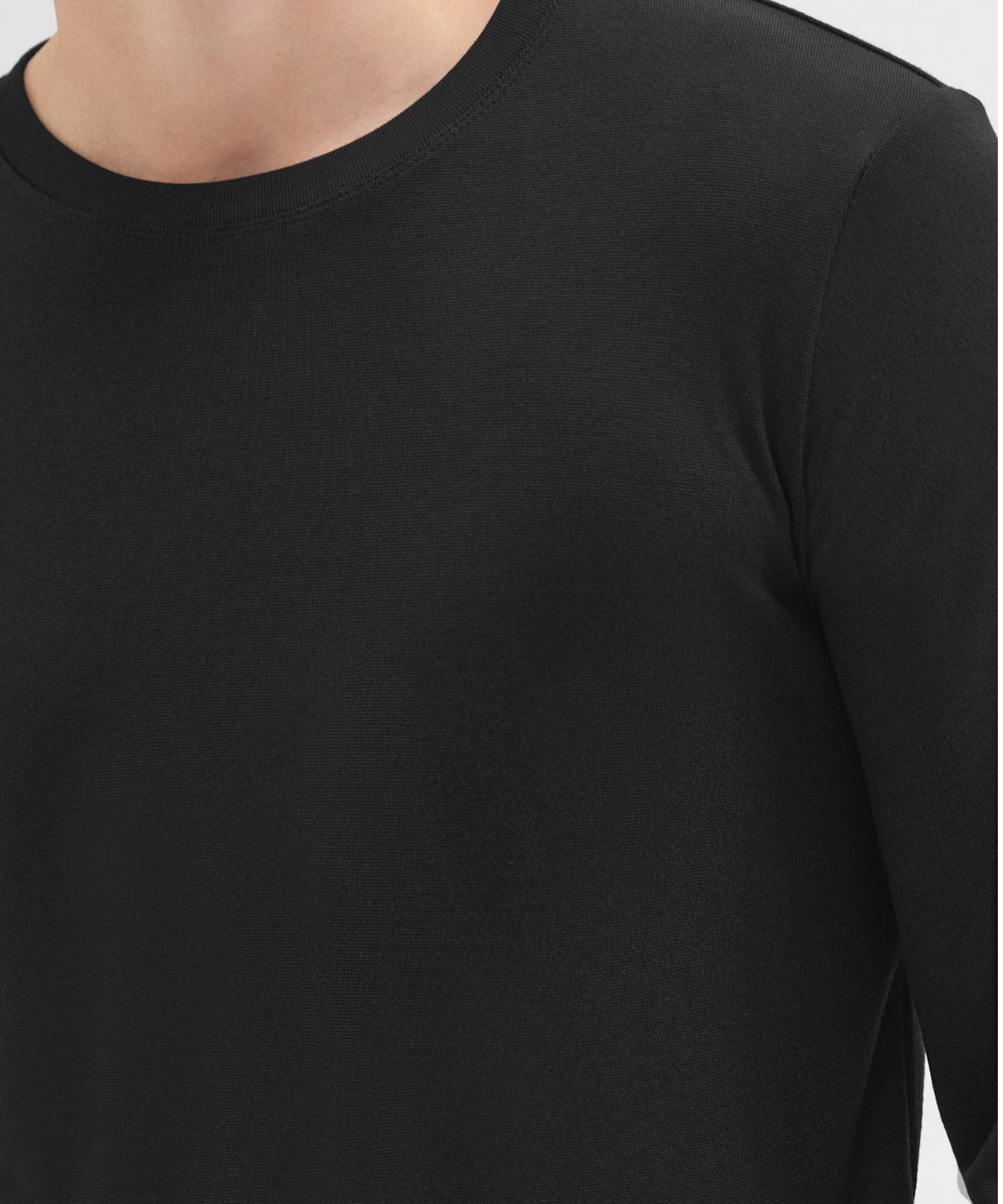 Theory - Men's Essential Longsleeve in Black