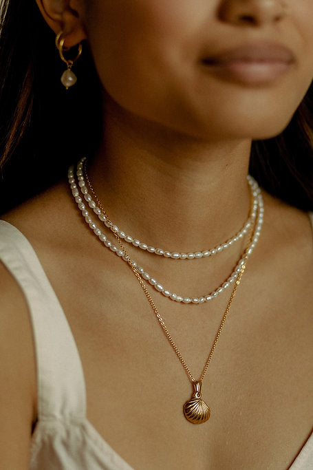 Au Naturale - Cali Pearls Choker Necklace
