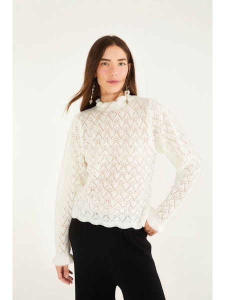 FARM Rio - Lace Stitch Ruffles Off-White Knit Blouse