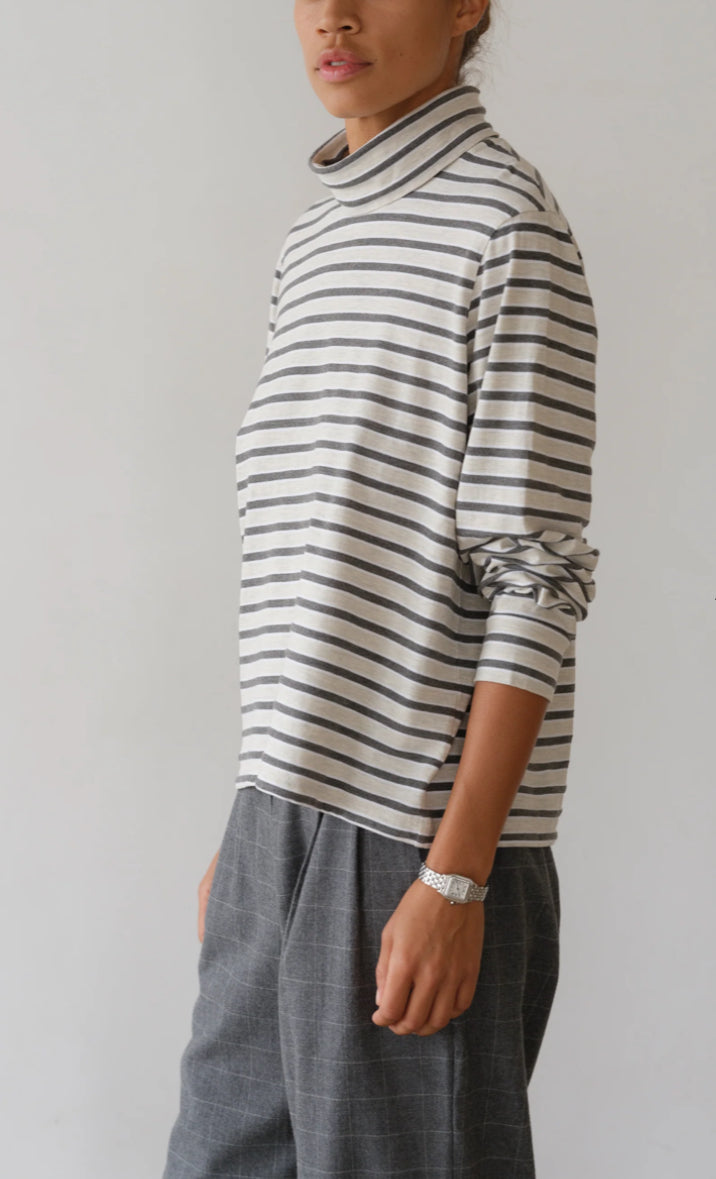 Donni - The Stripe Jersey Turtleneck - Oatmeal