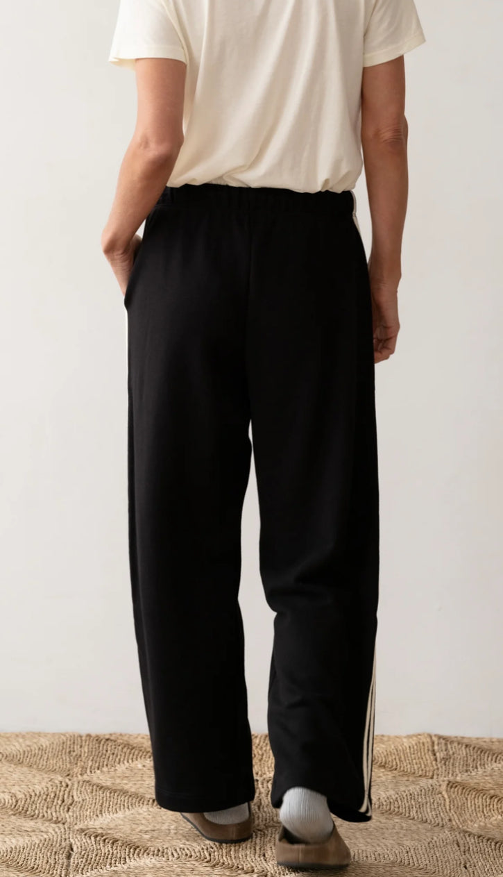 Donni - Eco-Terry Stripe Crop Pant - Jet