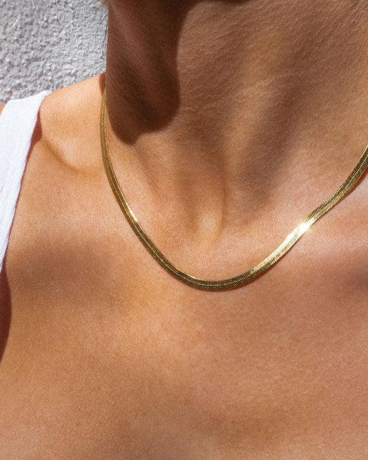 LUV AJ - The Classique Herringbone Chain