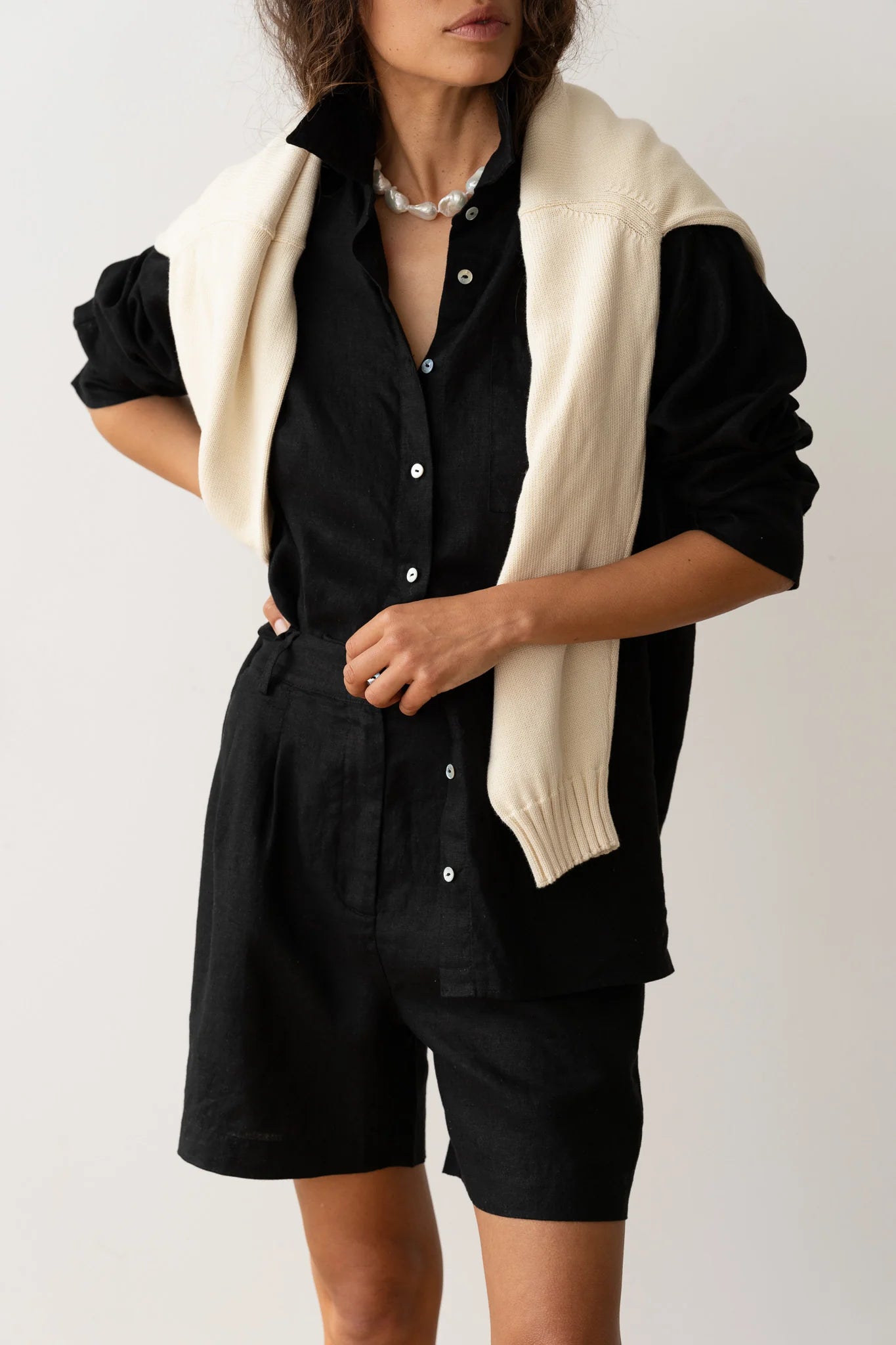 Donni - Linen Relaxed Shirt - Jet