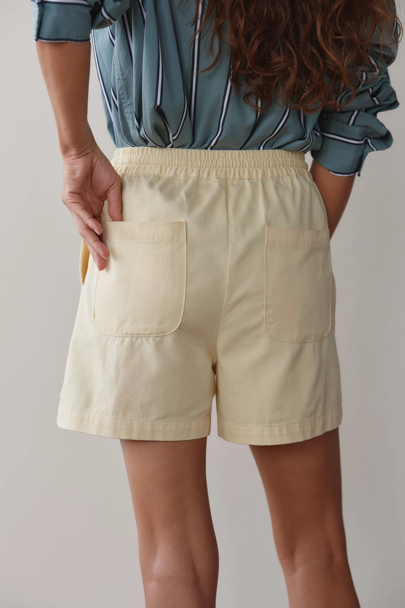 Donni - Chino Drawstring Short - Butter