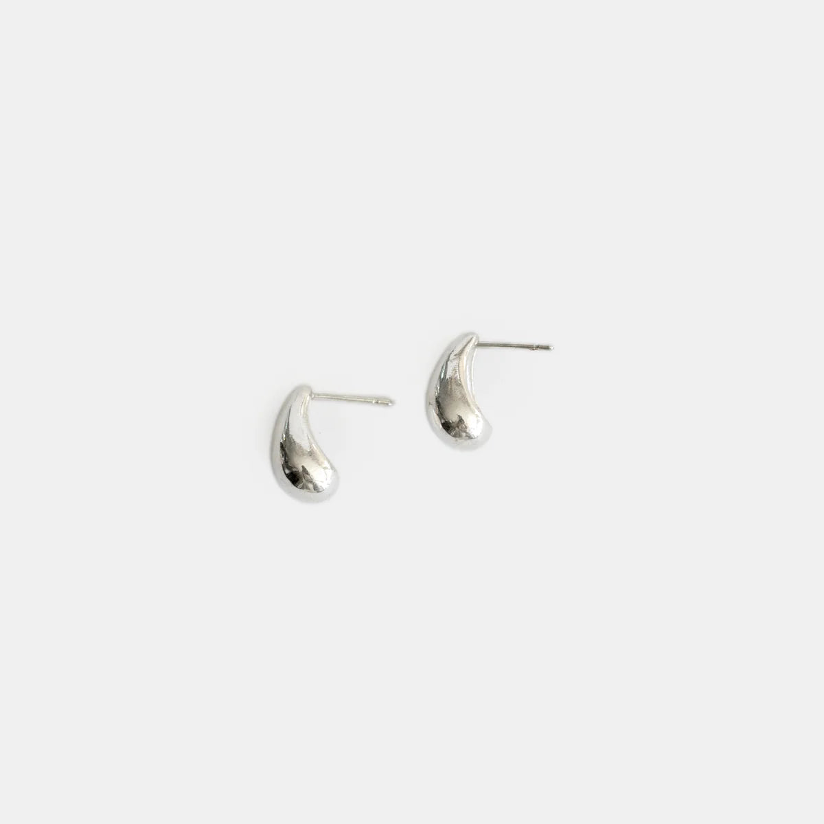 Deux Lions - Mini Moondrop Earrings