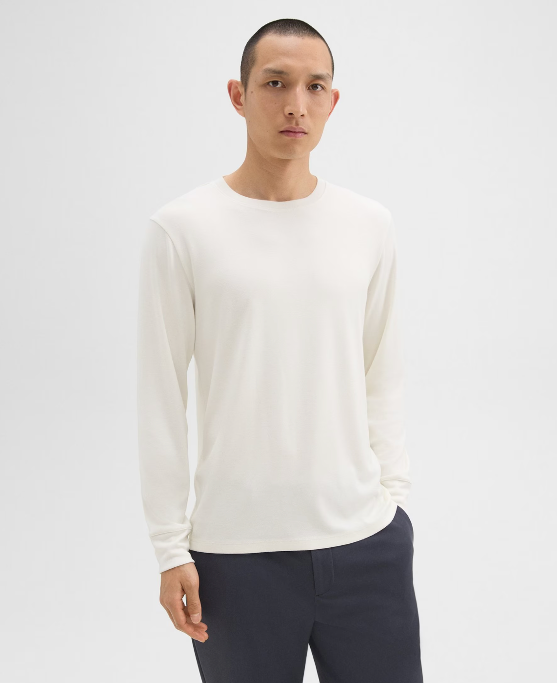 Theory - Men's Essential Longsleeve in Winter White